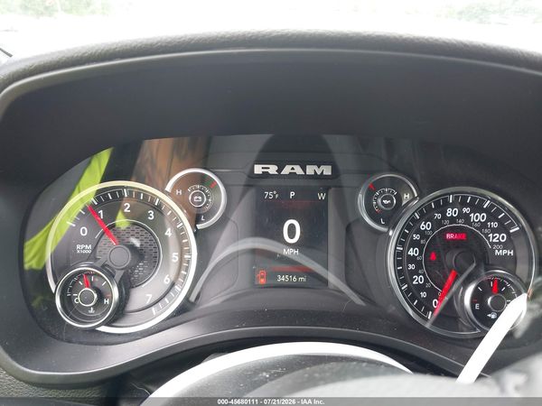 2024 RAM 1500 BIG HORN  4X4 6'4 BOX