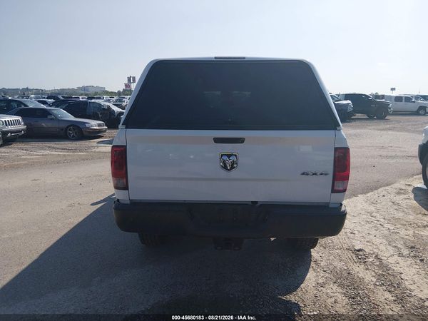 2017 RAM 3500 TRADESMAN  4X4 8' BOX