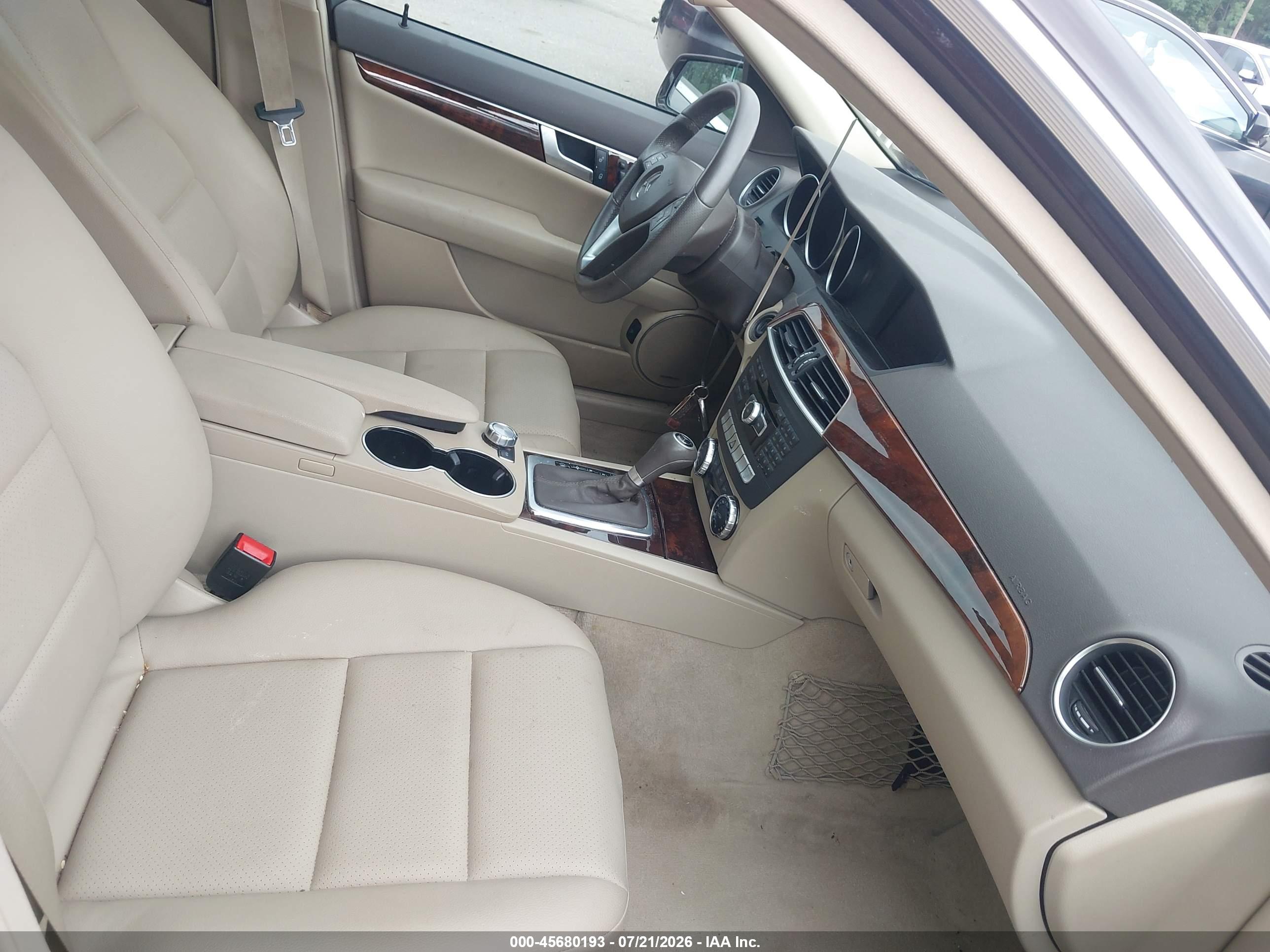 2012 MERCEDES-BENZ C 300 SPORT 4MATIC