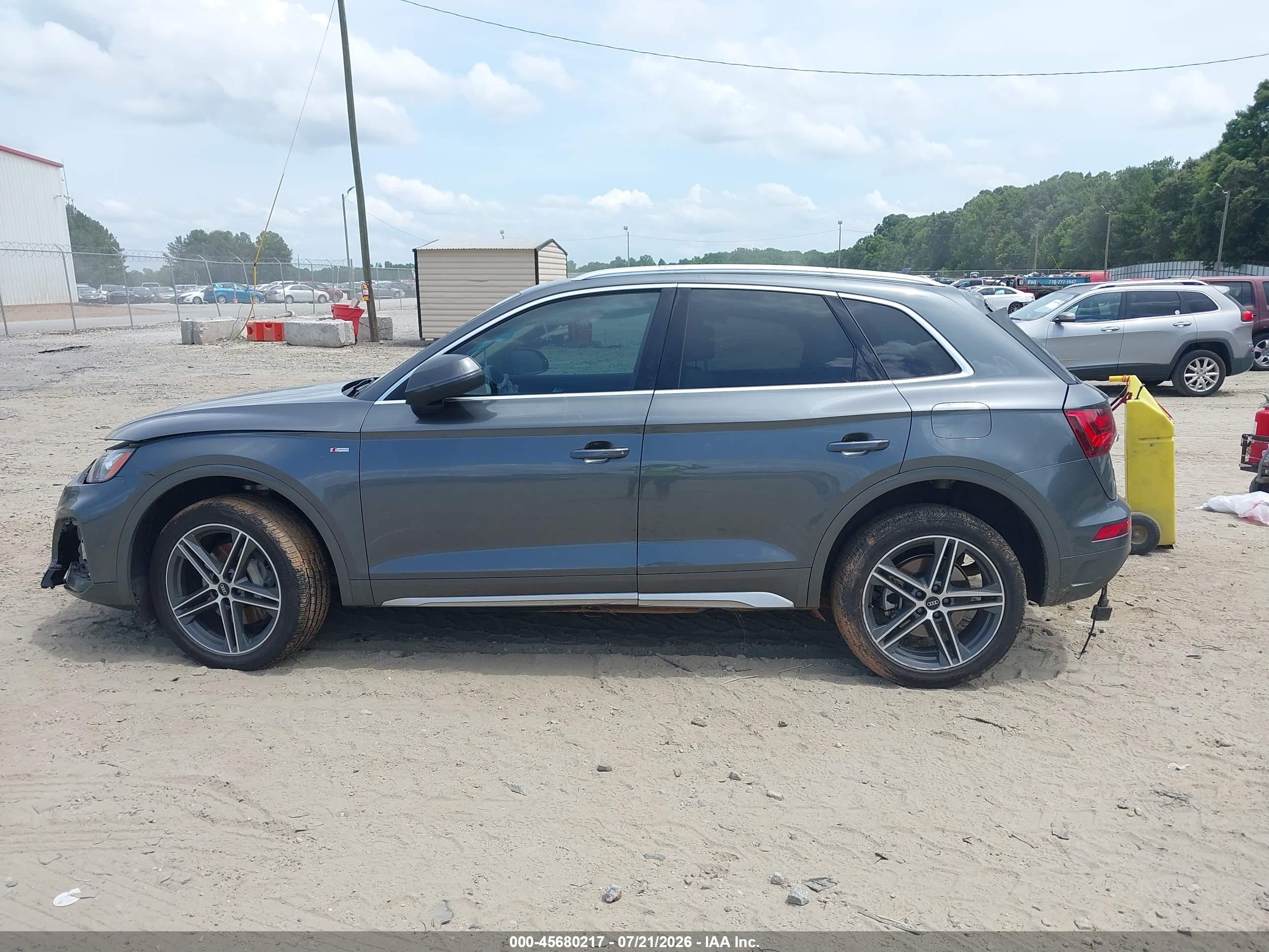 2021 AUDI Q5