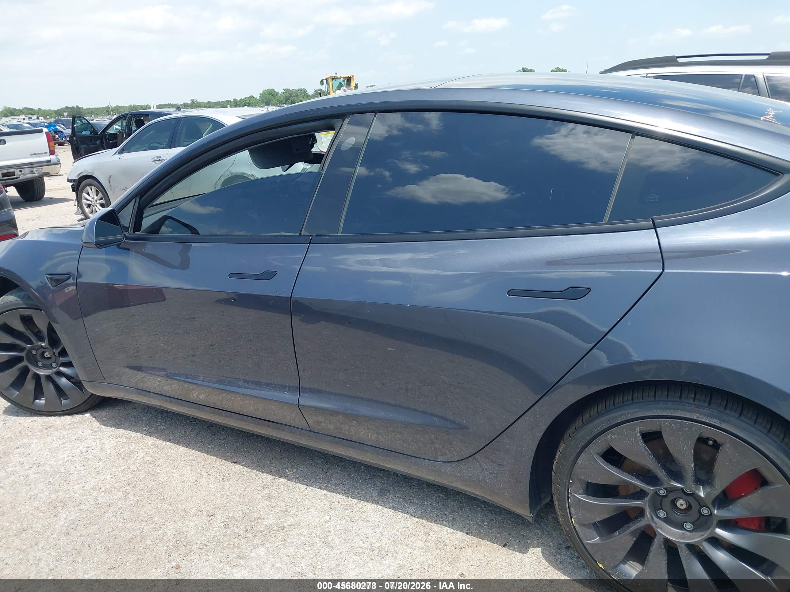 2021 TESLA MODEL 3