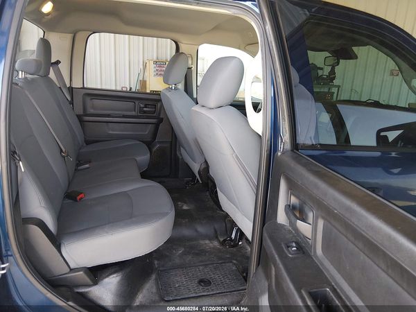2019 RAM 1500 CLASSIC TRADESMAN  4X4 5'7 BOX