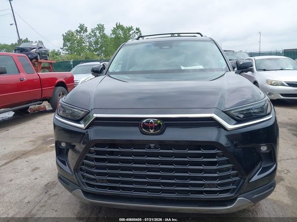 2024 TOYOTA GRAND HIGHLANDER PLATINUM