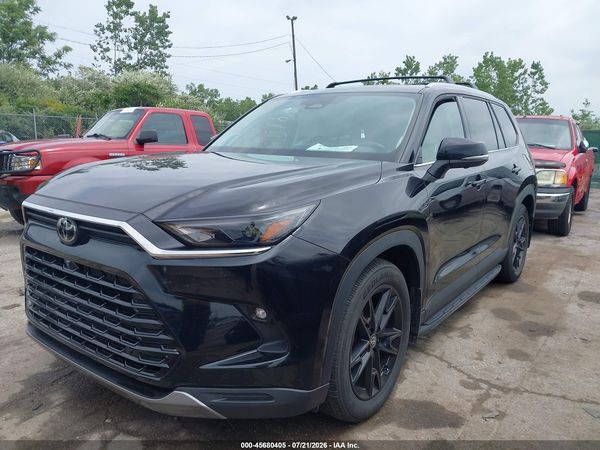 2024 TOYOTA GRAND HIGHLANDER PLATINUM
