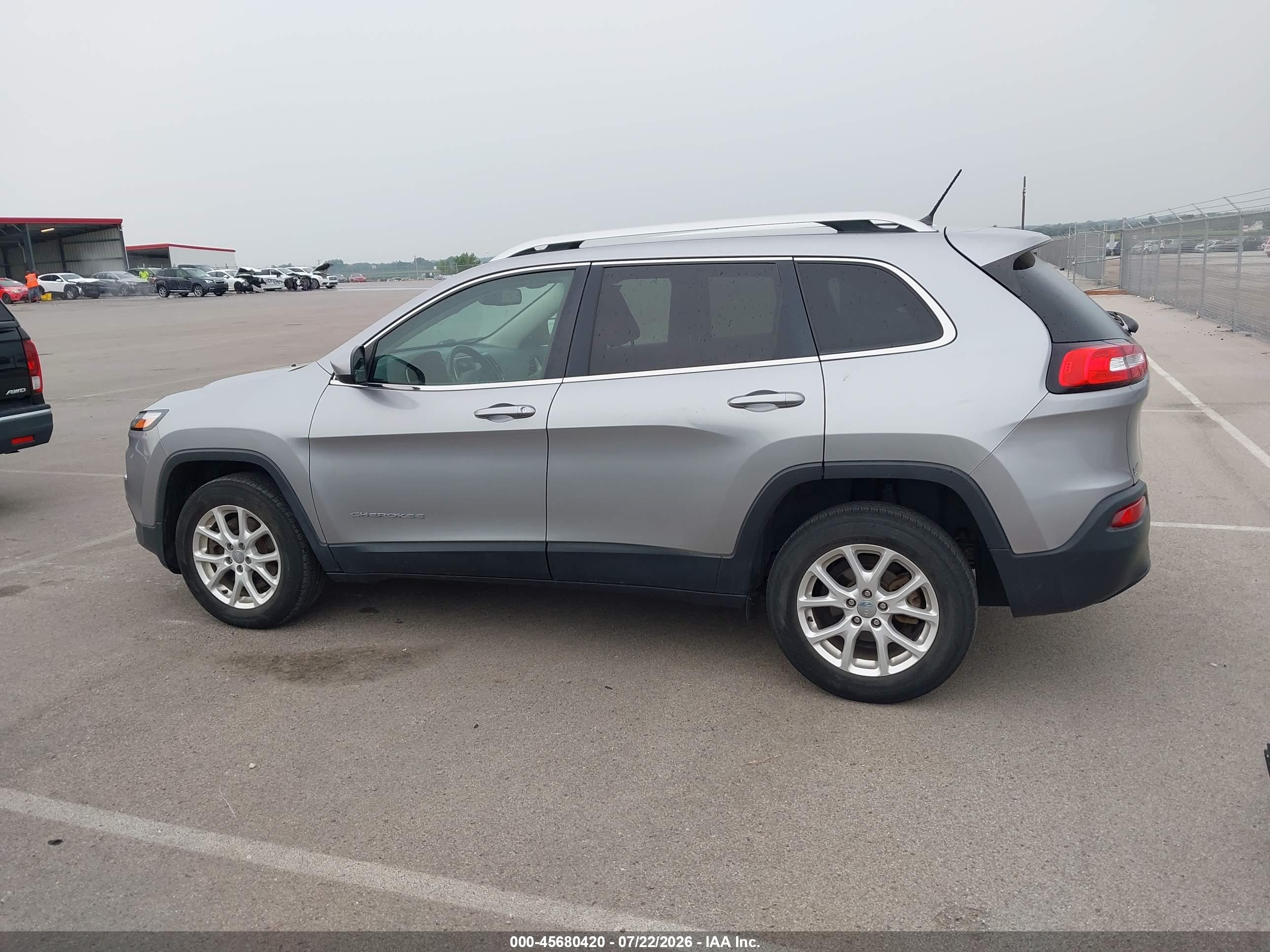 2017 JEEP CHEROKEE LATITUDE