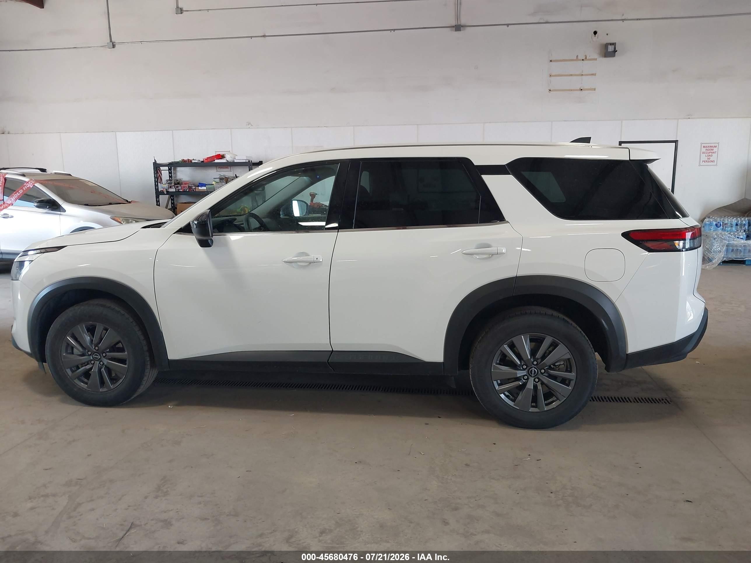 2023 NISSAN PATHFINDER S 4WD