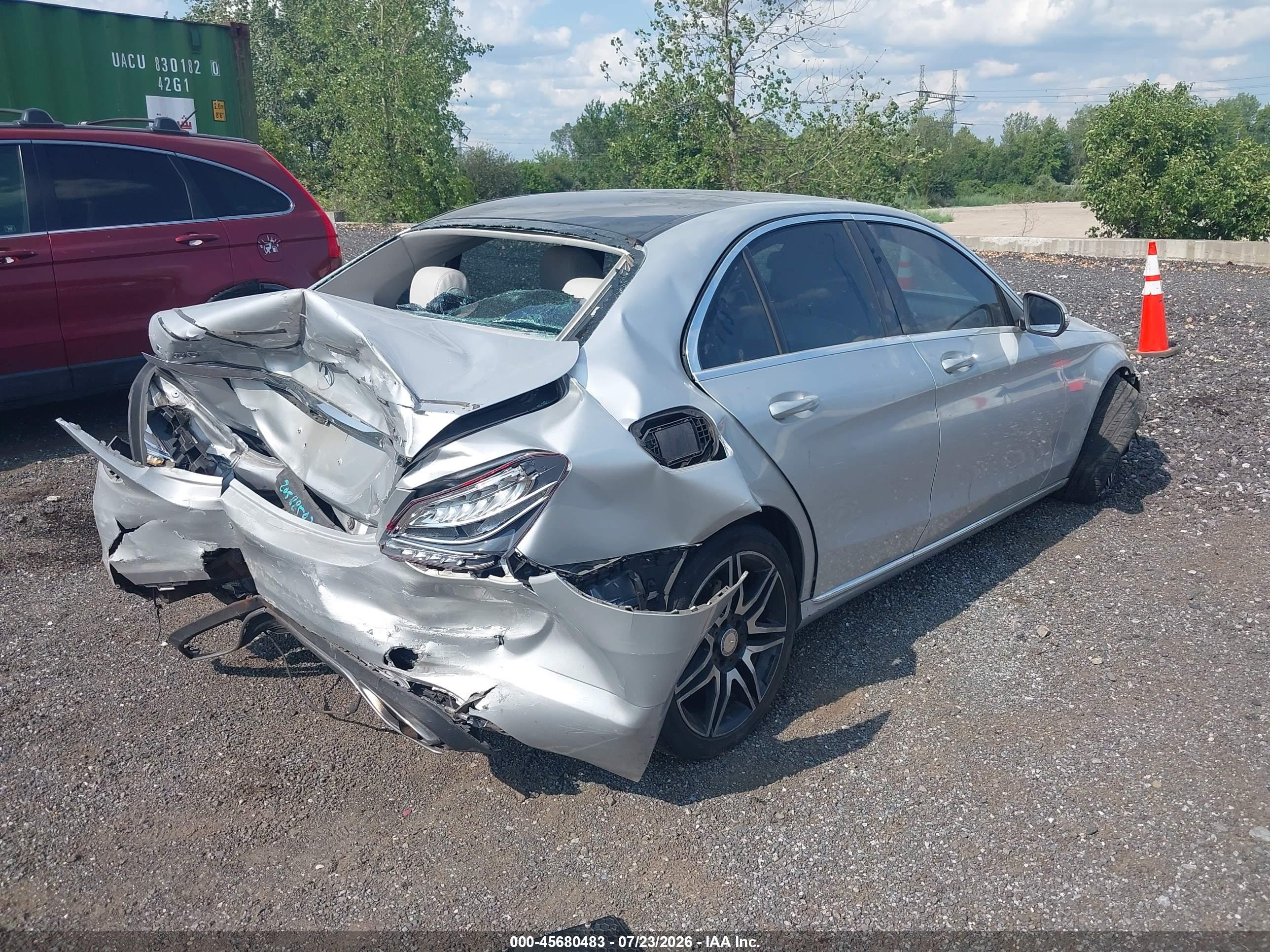 2015 MERCEDES-BENZ C 300 4MATIC