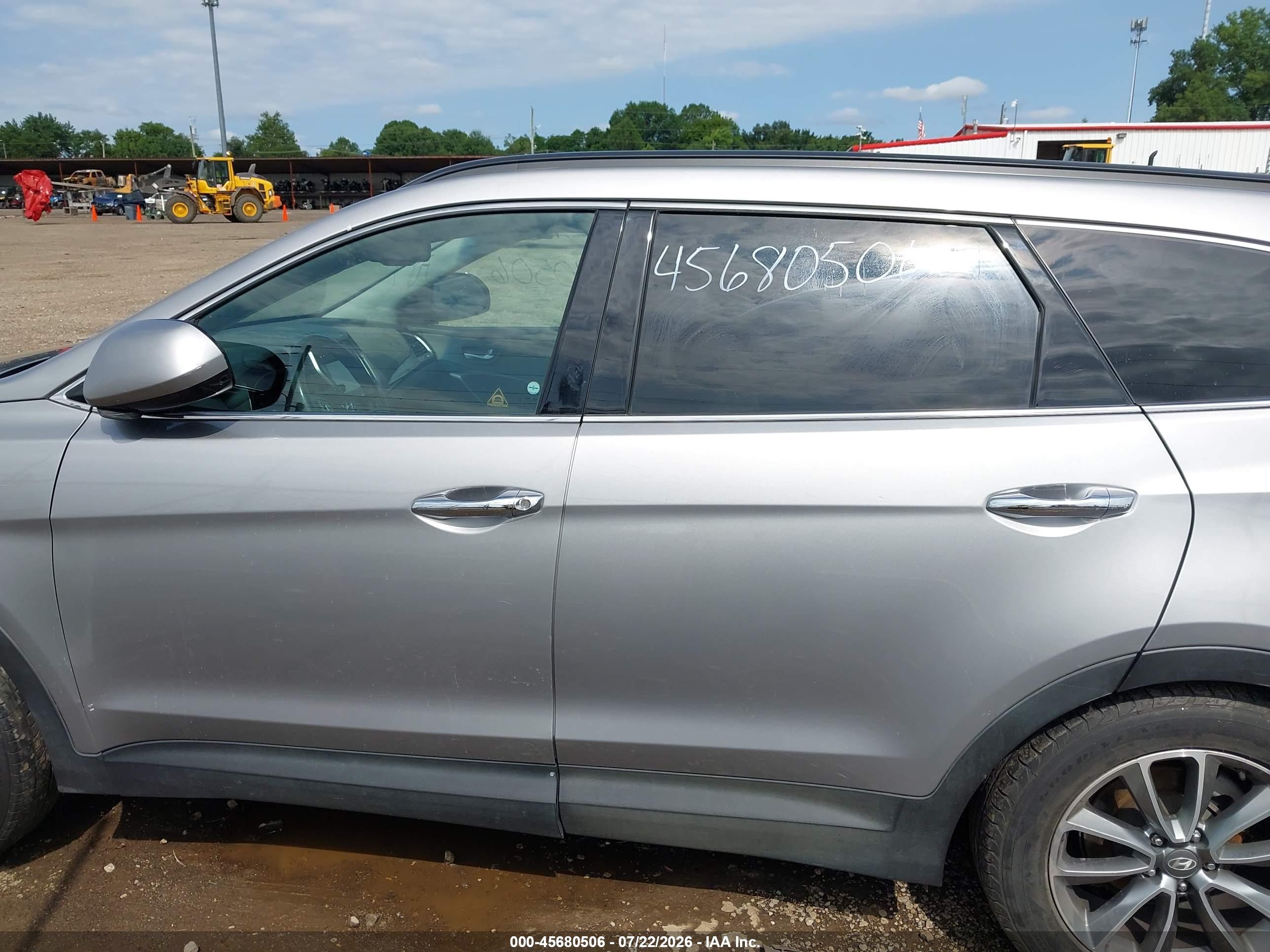 2019 HYUNDAI SANTA FE XL SE
