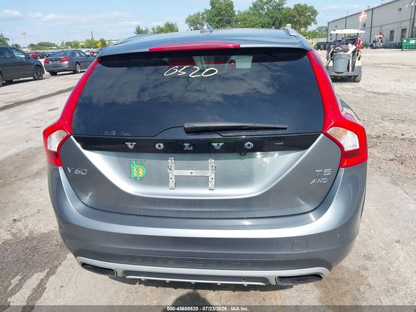 2017 VOLVO V60 CROSS COUNTRY T5