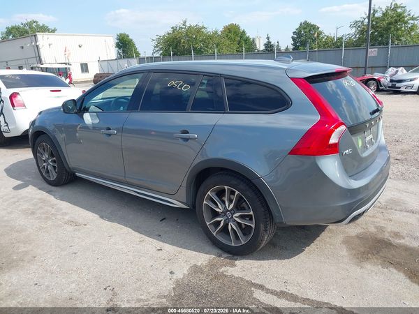 2017 VOLVO V60 CROSS COUNTRY T5
