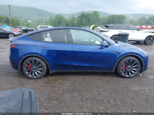 2024 TESLA MODEL Y
