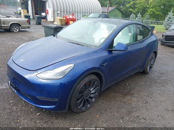 2024 TESLA MODEL Y