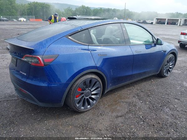 2024 TESLA MODEL Y