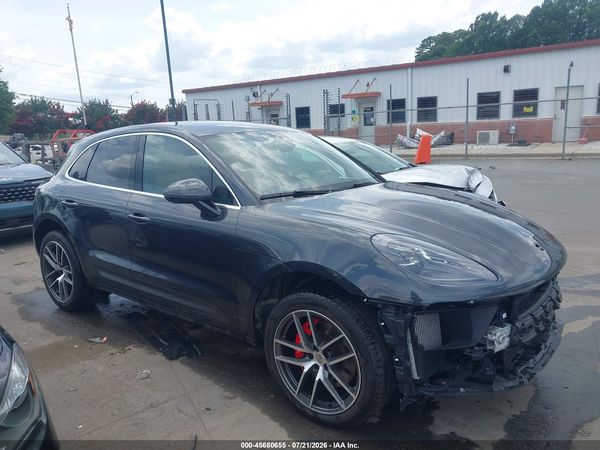 2022 PORSCHE MACAN S