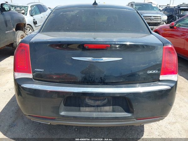 2020 CHRYSLER 300 LIMITED AWD