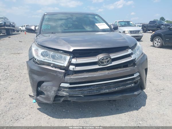 2019 TOYOTA HIGHLANDER XLE