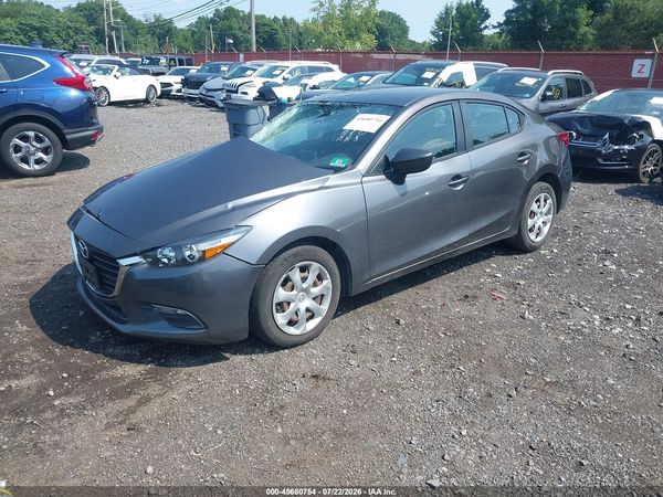 2018 MAZDA MAZDA3 SPORT