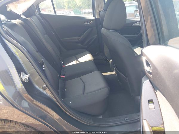 2018 MAZDA MAZDA3 SPORT