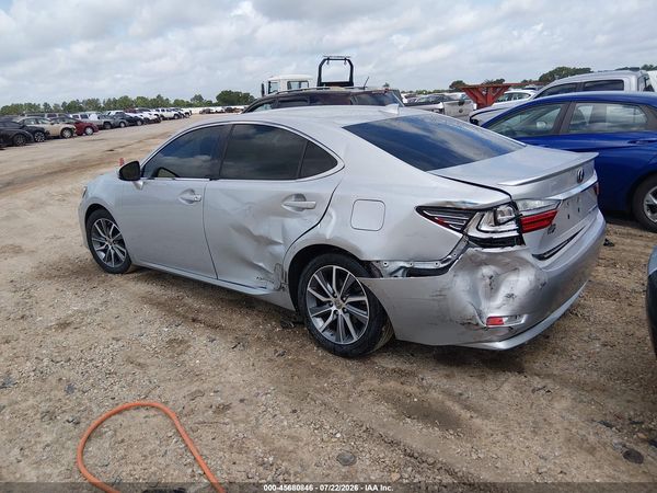 2018 LEXUS ES 300H