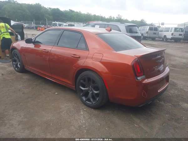 2021 CHRYSLER 300 300S — I3