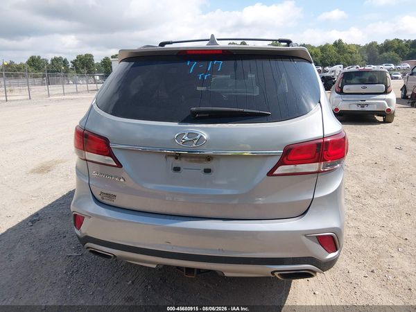 2018 HYUNDAI SANTA FE SE