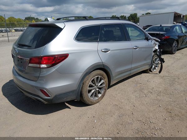 2018 HYUNDAI SANTA FE SE