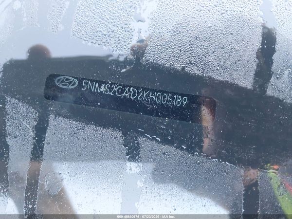 2019 HYUNDAI SANTA FE SE
