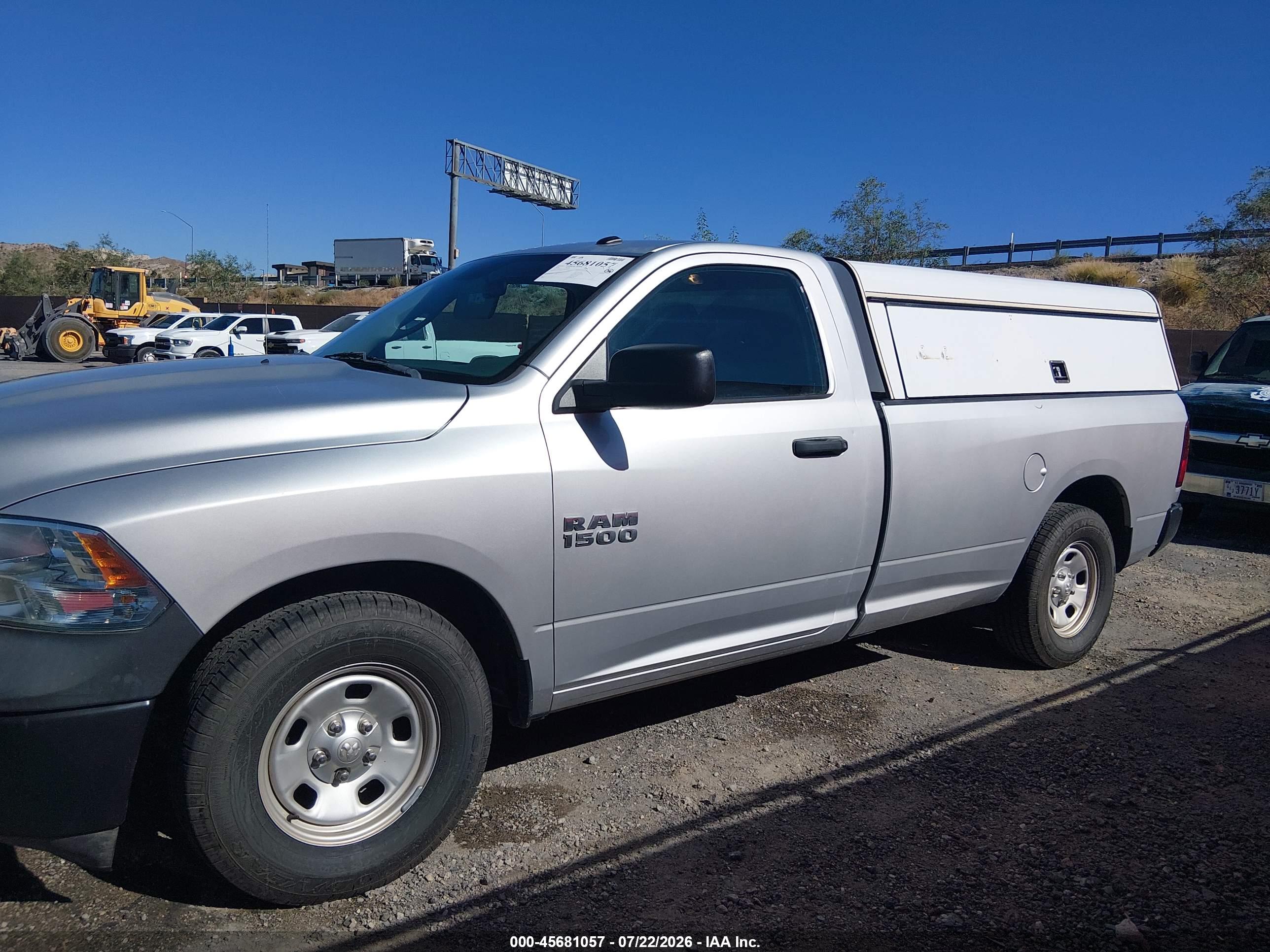 2018 RAM 1500 TRADESMAN  4X2 8' BOX