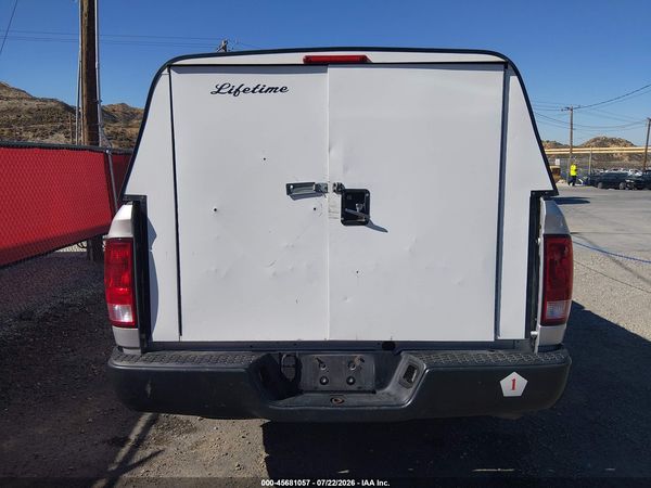 2018 RAM 1500 TRADESMAN  4X2 8' BOX