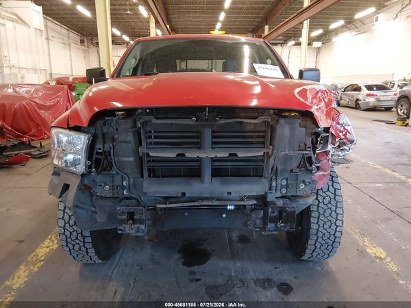 2018 RAM 1500 SLT  4X4 6'4 BOX