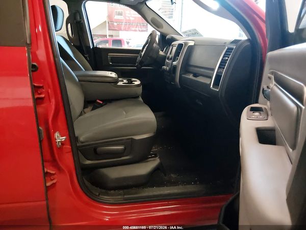 2018 RAM 1500 SLT  4X4 6'4 BOX