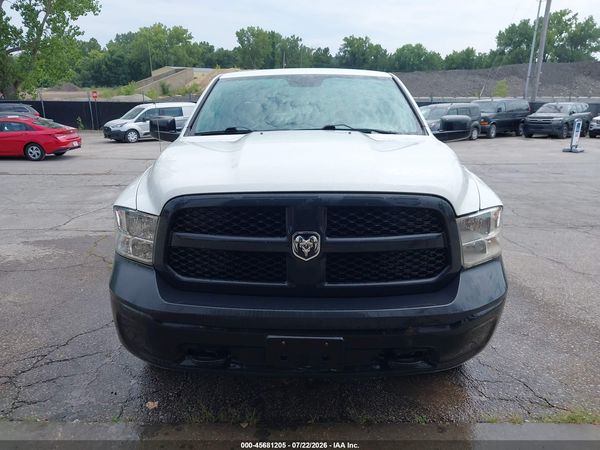 2017 RAM 1500 TRADESMAN  4X4 5'7 BOX