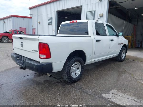 2017 RAM 1500 TRADESMAN  4X4 5'7 BOX