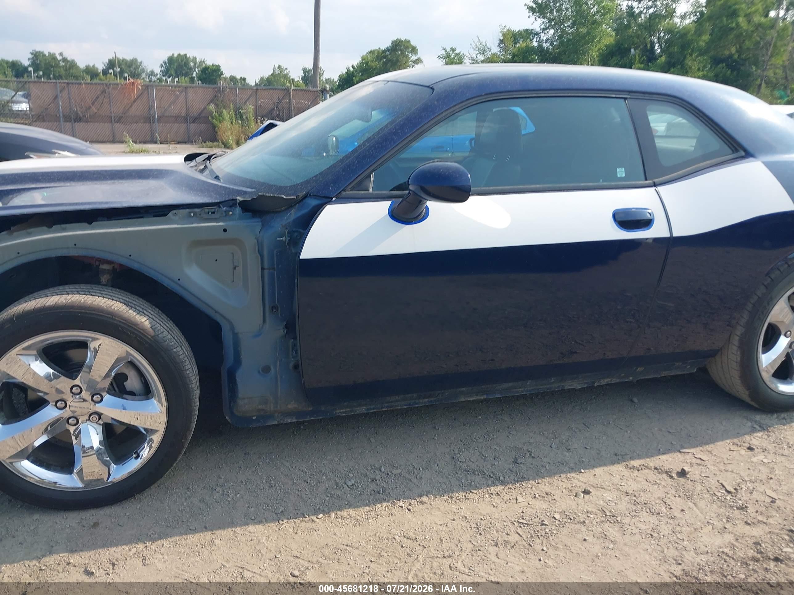 2013 DODGE CHALLENGER R/T PLUS