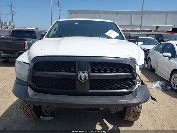 2016 RAM 1500 ST