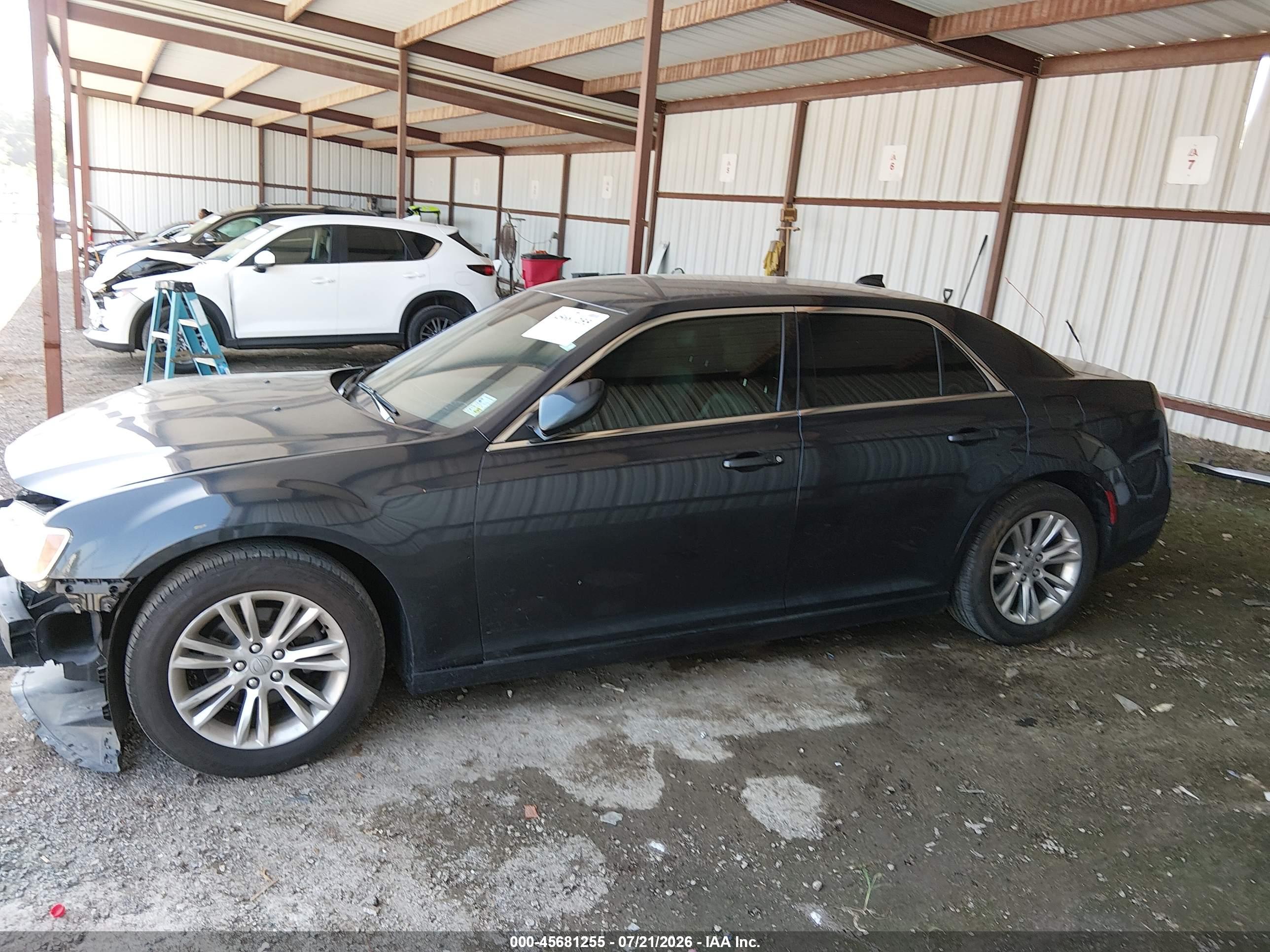 2019 CHRYSLER 300 TOURING L