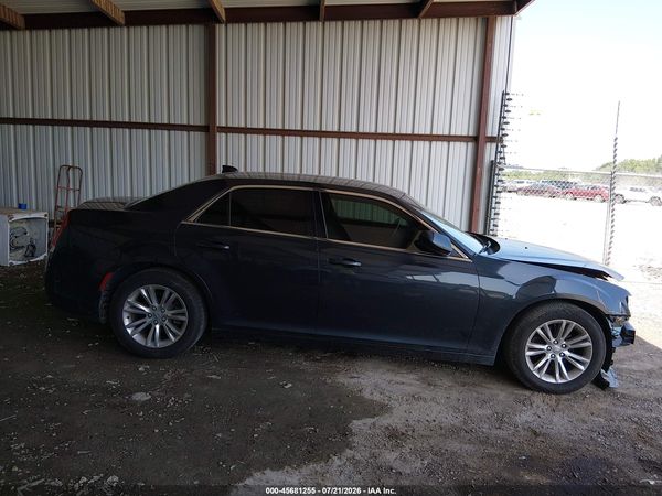 2019 CHRYSLER 300 TOURING L
