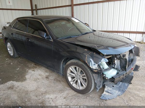 2019 CHRYSLER 300 TOURING L