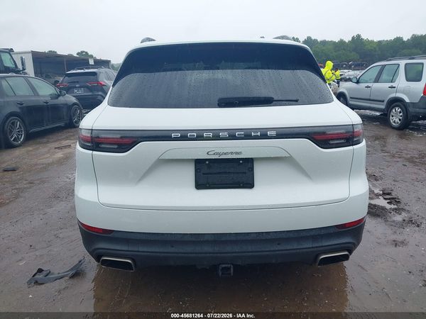 2019 PORSCHE CAYENNE