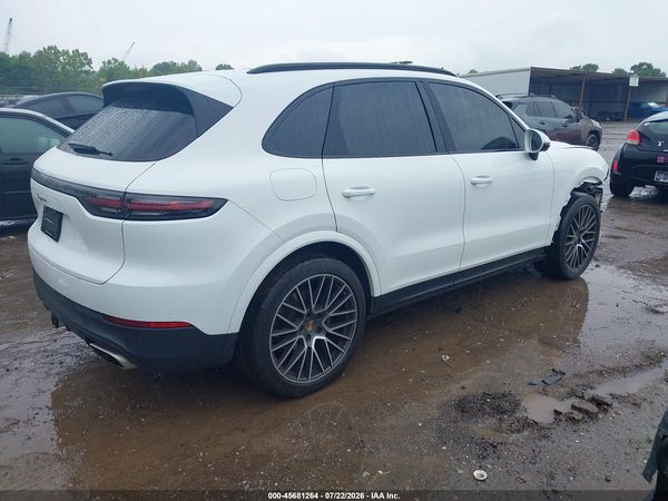 2019 PORSCHE CAYENNE
