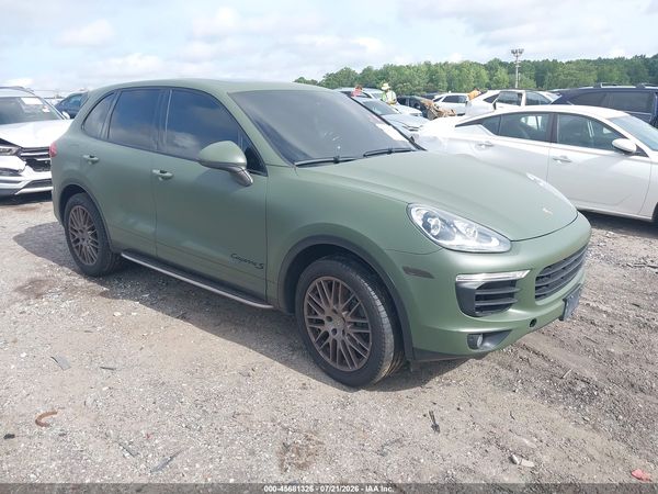 2015 PORSCHE CAYENNE S