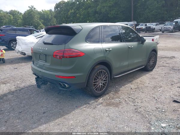 2015 PORSCHE CAYENNE S
