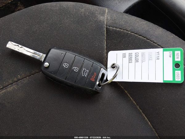 2017 KIA SOUL Base