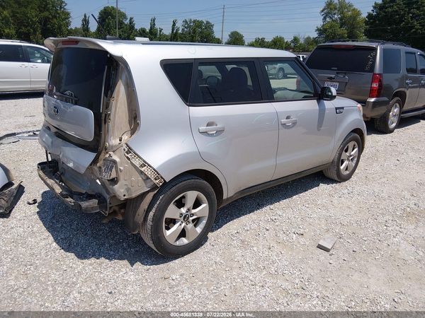 2017 KIA SOUL Base