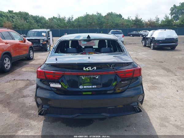 2022 KIA FORTE GT-LINE