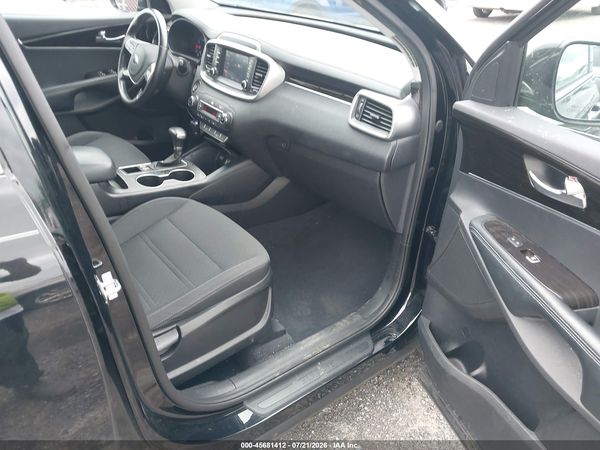 2020 KIA SORENTO 3.3L S — I5