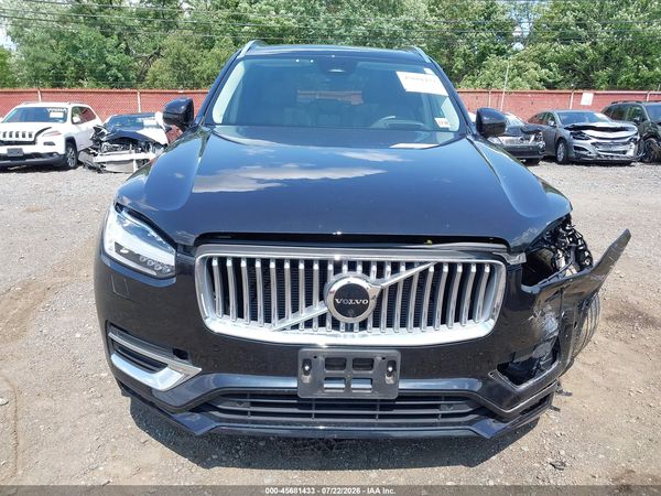 2023 VOLVO XC90 B6 ULTIMATE 7-SEATER