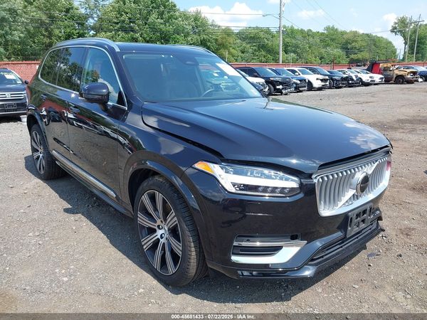 2023 VOLVO XC90 B6 ULTIMATE 7-SEATER