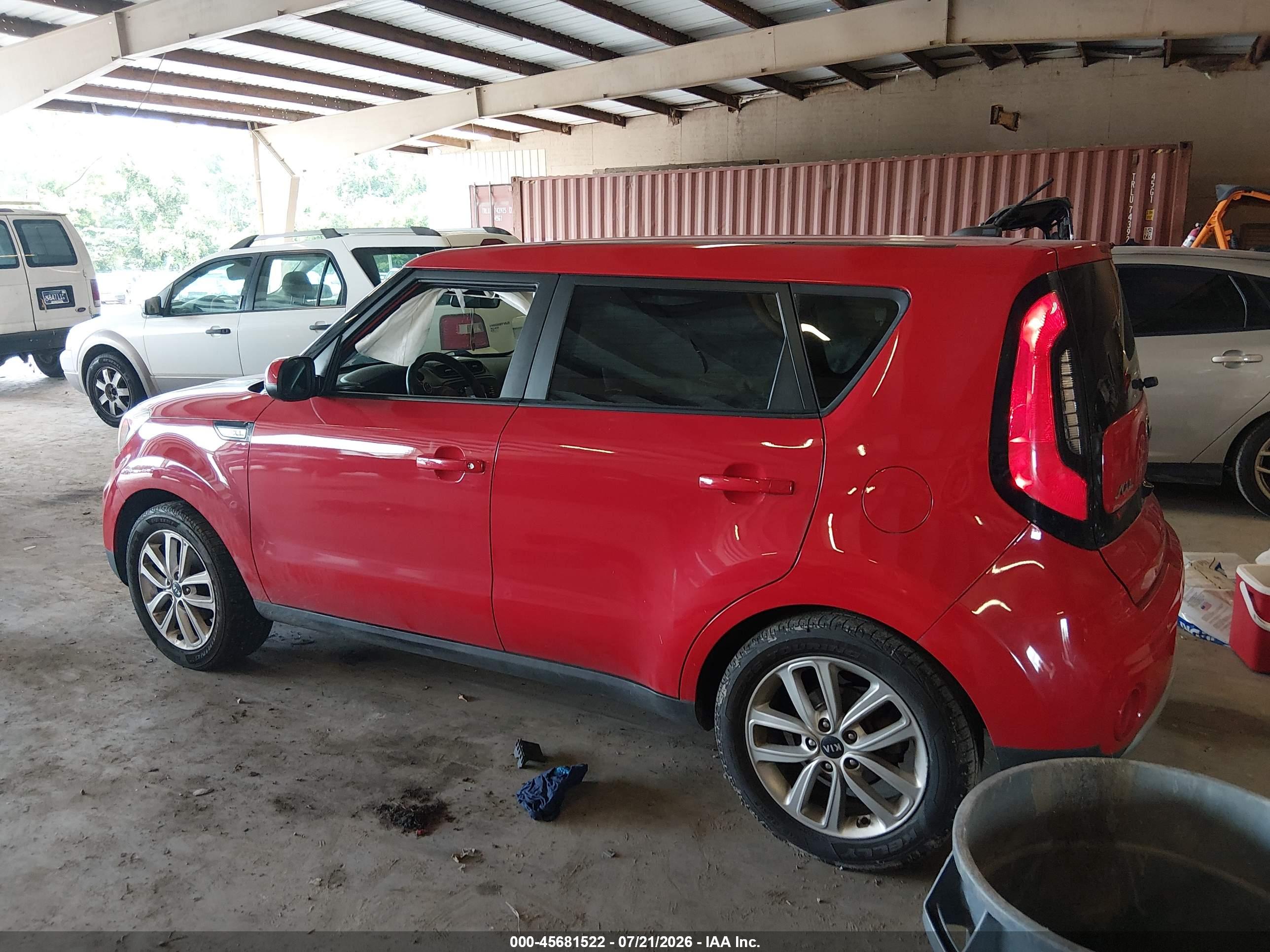 2017 KIA SOUL +