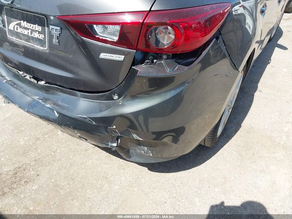 2017 MAZDA MAZDA3 TOURING